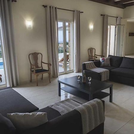 Villa Cleo Svoronata Bagian luar foto